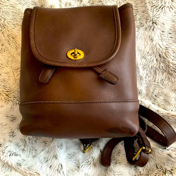 COACH VINTAGE BROWN LEATHER DAYPACK /BACKPACK MINI 9960 EUC BARELY USED 8”9”5” - Picture 1 of 7